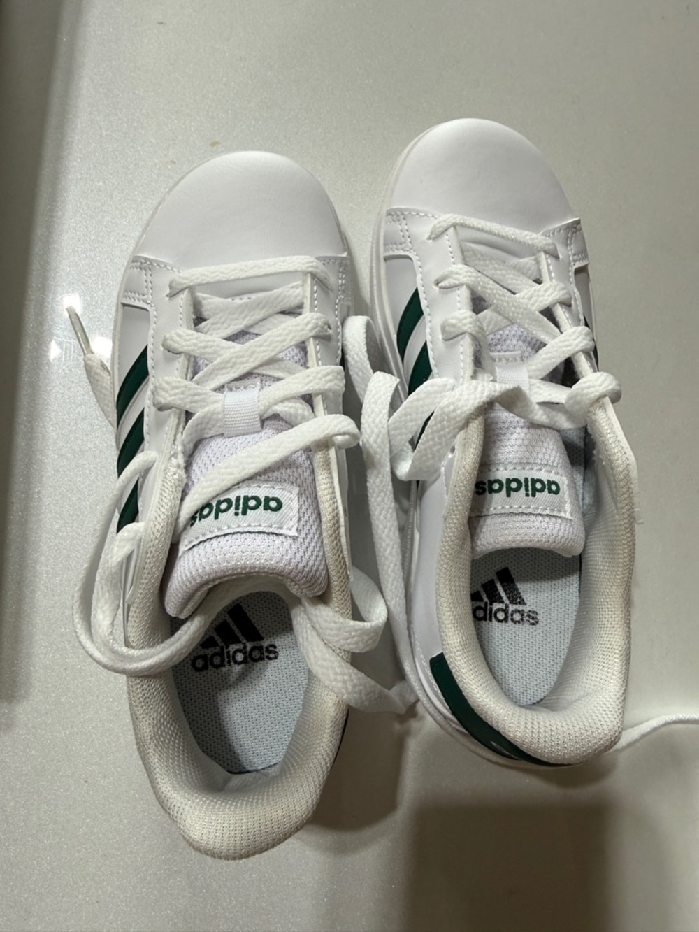 NWT adidas Kids' Grand Court 2.0 White & Green Classic Sneakers size 13